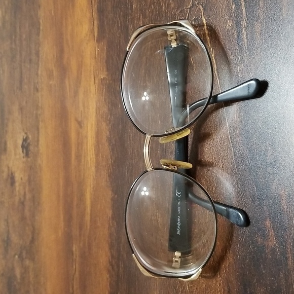 True Vintage Yves Saint Laurent Glasses Made in Italy - Picture 6 of 10
